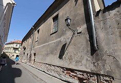 Apleista ligoninė Vilniaus Senamiestyje