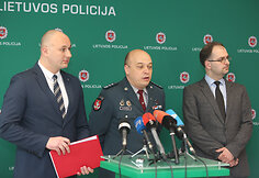 I&scaron; kairės: Rolandas Ki&scaron;kis, Kęstutis Lančinskas,  Martynas Jovai&scaron;a