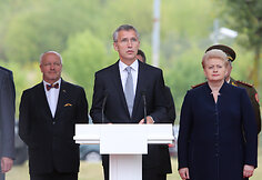 Jensas Stoltenbergas ir Dalia Grybauskaitė