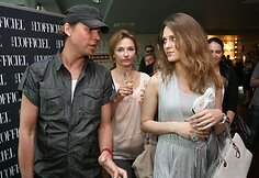 Galimybės pirmiau už kitus pamatyti filmą nepraleido ir dizaineris J.Statkevičius bei verslininkė A.Valentaitė.