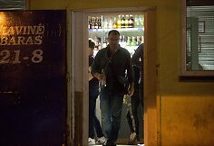 Rugsėjo 1-ąją į Vilniaus Panerių naktinį barą plūdo lankytojai nusipirkti alkoholio