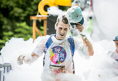&bdquo;The Color Run&ldquo; bėgimas Vingio parke