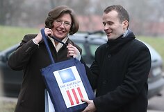 Ambasados darbuotojai rinko &scaron;iuk&scaron;les