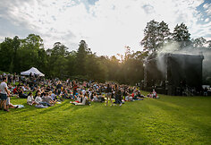  &bdquo;Golden Parazyth&ldquo; koncerto akimirka