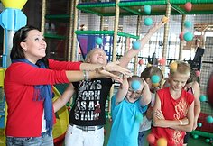 Dainininkė Giedrė Balutytė vaikus pakvietė papramogauti ir pamir&scaron;ti rūpesčius