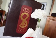Sasha Song atidarė nuosavą džiazo klubą