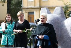 Paminklo J.Ivanauskaitei atidengimas