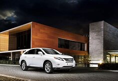 Hibridinis „Lexus RX“