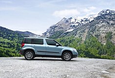 &bdquo;&Scaron;koda Yeti&ldquo; yra tarsi &scaron;veicari&scaron;kas peiliukas tarp automobilių