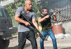 „Fast Five“ filmo kadrai
