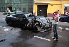 &bdquo;Nissan GT-R&ldquo; avarija Maskvos centre