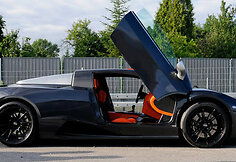 Lenki&scaron;kas superautomobilis &bdquo;Arrinera&ldquo;