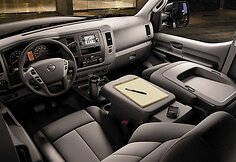 Pasiūlymas dvylikai amerikiečių &ndash; &bdquo;Nissan NV3500 HD&ldquo;