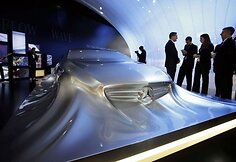 Naujasis &bdquo;Mercedes-Benz CLS&ldquo; jau greitai?