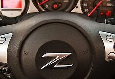 Naujasis &bdquo;Nissan 370Z Roadster&ldquo; &ndash; mėgaukitės atviru dangumi
