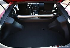&bdquo;Nissan 370Z&ldquo; pastebėtas Los Andželo gatvėse