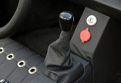 Išleista Caroll Shelby jubiliejui paminėti skirta „Shelby MKII GT40“