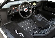 Išleista Caroll Shelby jubiliejui paminėti skirta „Shelby MKII GT40“
