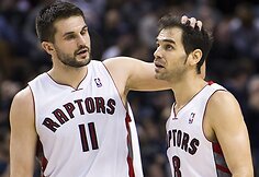Linas Kleiza ir Jose Calderonas