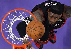 LeBronas Jamesas