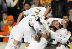 Madrido „Real“ futbolininkai džiaugiasi įvarčiu