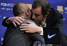Josepas Guardiola ir „Barcelona“ futbolo klubo prezidentas Sandro Rossellas
