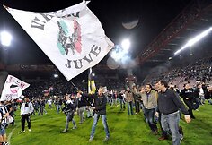 Turino „Juventus“ gerbėjai džiaugiasi pergale.