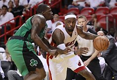 Brandonas Bassas ir LeBronas Jamesas