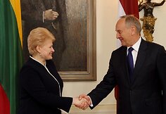 Dalia Grybauskaitė ir Andris Bėrzinis