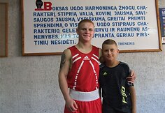 Evaldas Petrauskas su jaunesniuoju broliu Luku (12m.), kuris irgi jau skina pergales įvairiose varžybose.
