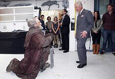 Princas Charlesas susitiko su filmo &bdquo;Hobitas&ldquo; kūrėjais