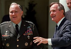 Normanas Schwarzkopfas ir vyresnysis George'as Bushas (1991 m.)