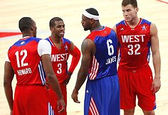 Dwightas Howardas, Chris Paulas, LeBronas Jamesas ir Blakeas Griffinas