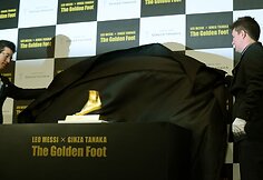 Auksinė Lionelio Messi kairės pėdos kopija