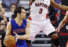 Jose Calderonas ir Kyle'as Lowry