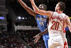 Andrew Nicholsonas ir Donatas Motiejūnas