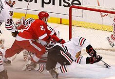 &bdquo;Red Wings&ldquo; ir &bdquo;Blackhawks&ldquo; rungtynių akimirka