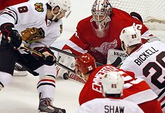 &bdquo;Red Wings&ldquo; ir &bdquo;Blackhawks&ldquo; rungtynių akimirka