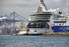 &bdquo;Royal Caribbean&ldquo; kruizinis laivas po gaisro 