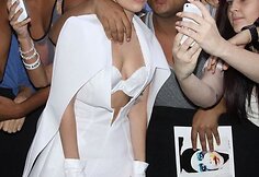 Lady Gaga su gerbėjais 