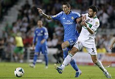 Angelis Di Maria ir Alberto Botia