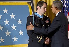Williamas Swensonas ir JAV prezidentas Barackas Obama