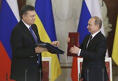 Ukrainos prezidentas Viktoras Janukovyčius ir Rusijos prezidentas Vladimiras Putinas