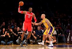 Dwightas Howardas ir Robertas Sacre