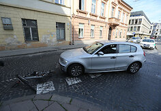 Vilniuje (Liejyklos gatvėje) BMW partrenkė dviratininkę.