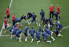 Prancūzijos futbolininkų ap&scaron;ilimas prie&scaron; rungtynes su &Scaron;veicarijos rinktine