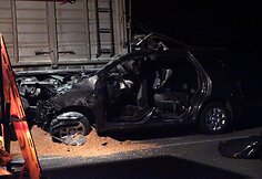 Popiežiaus Pranci&scaron;kaus giminaičių automobilis po avarijos.