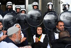 Kurdų demonstrantai prie Europos Parlamento
