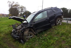 &bdquo;Lexus&ldquo; avarija Grigi&scaron;kėse