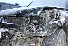 Pasieniečių automobilis, kurį taranavo sprunkantys kontrabandininkai 
